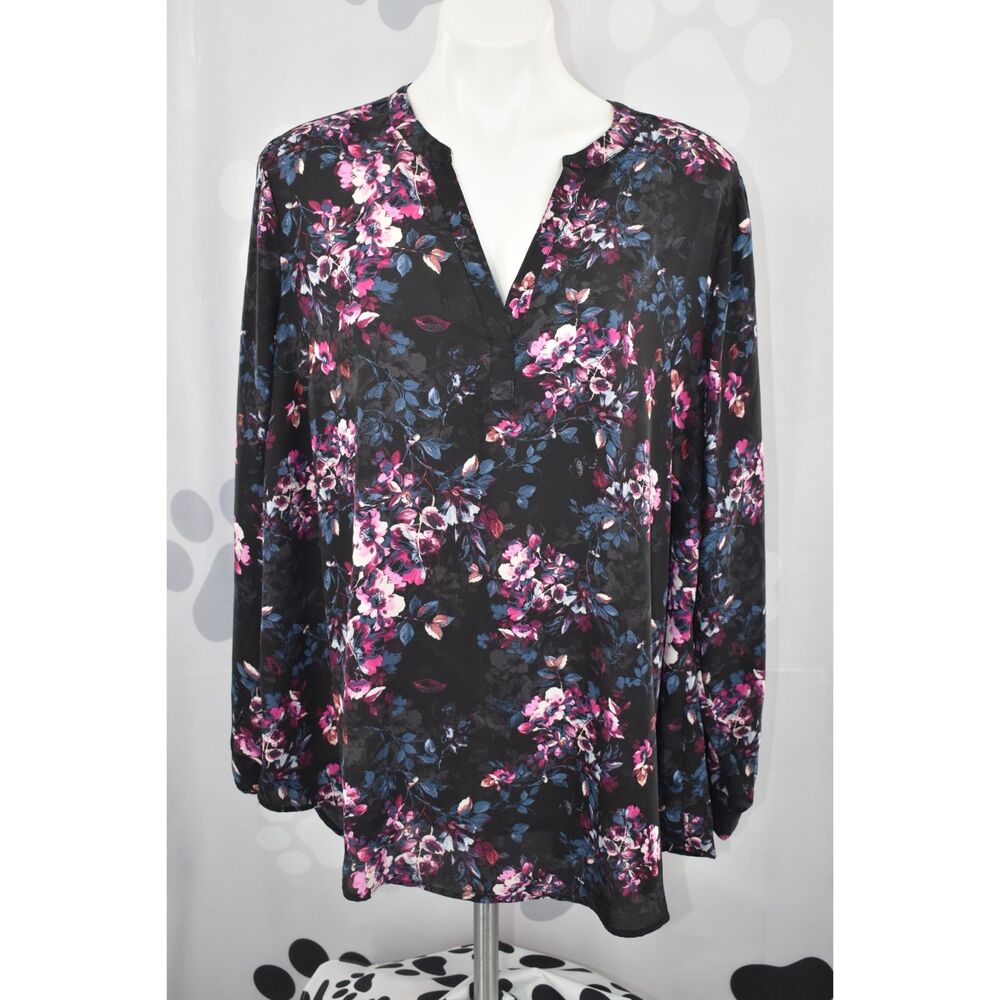 Torrid Long Sleeve V Neck Floral Print Plus Size Blouse Black Purple Size 2